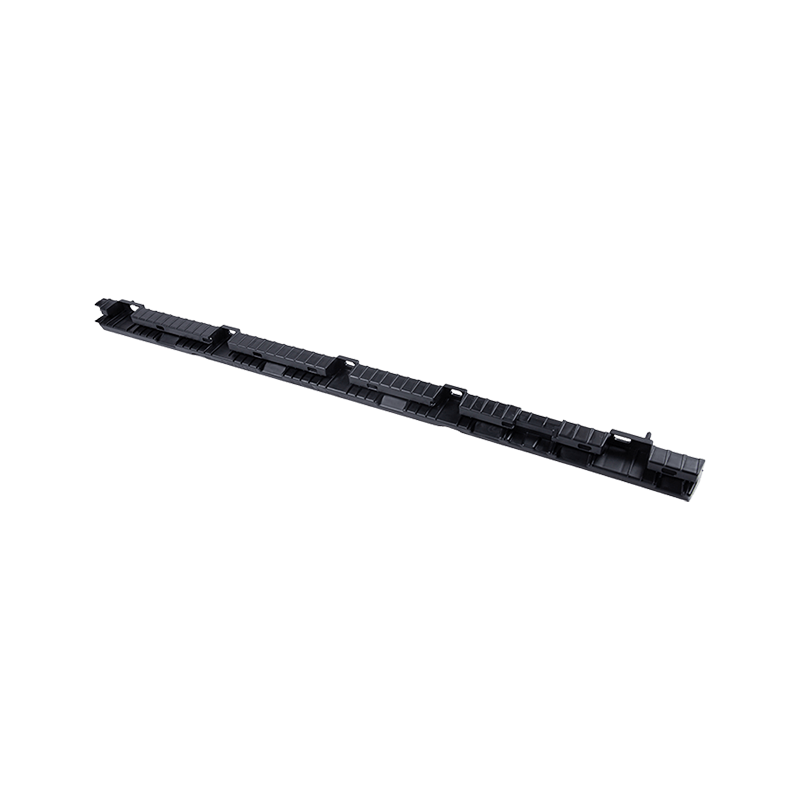 Задний кронштейн юбки L для XC90 2016-2024 OE 32216525