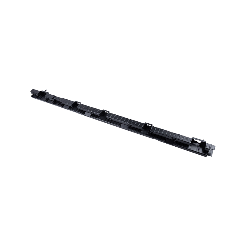 Задний кронштейн юбки R для XC90 2016-2024 OE 32216526